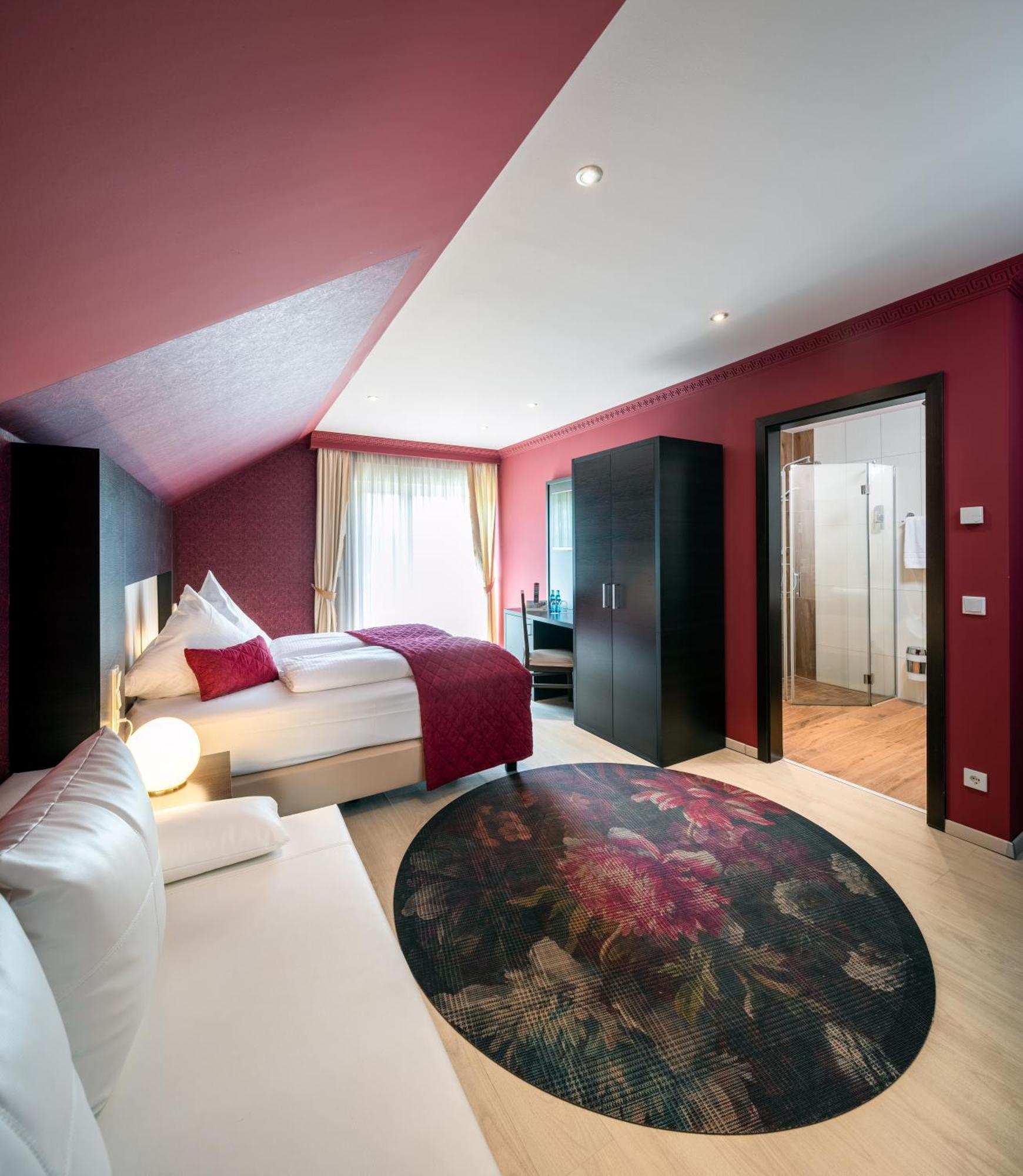 Kristallhotel Fettehenne Leverkusen Eksteriør billede